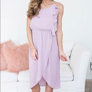 (L) Dusty lilac dress
